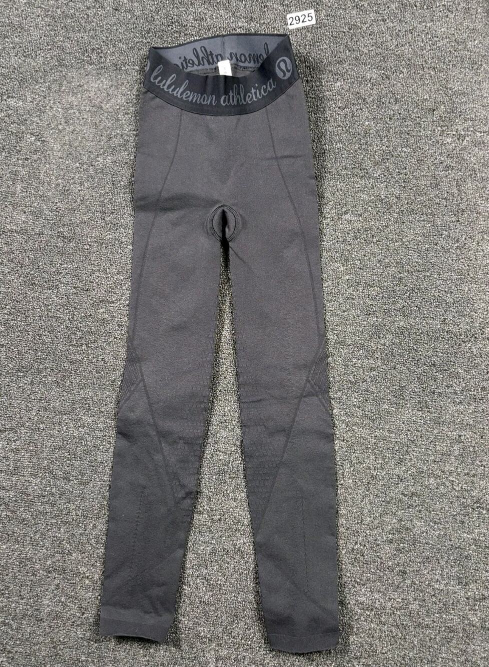 Lululemon Inner Essence Leggings Pants Womens Size S Black Workout Gym Training